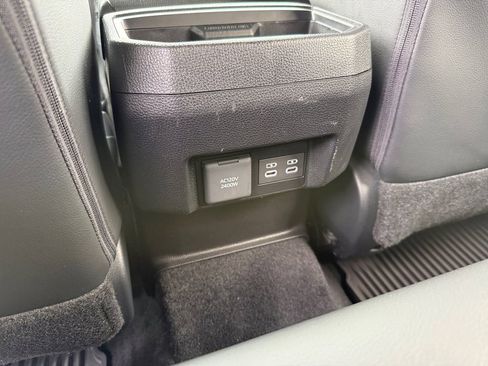 Used 2025 Toyota Tacoma TRD Sport w/ TRD Sport Premium Package AWD/4WD image 15