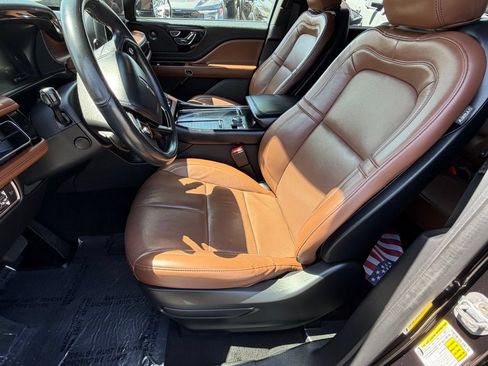 Used 2022 Lincoln Aviator Reserve AWD/4WD image 23