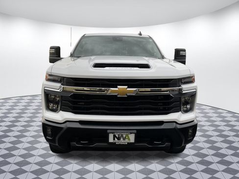 Used 2025 Chevrolet Silverado 3500 LT w/ Convenience Package image 5