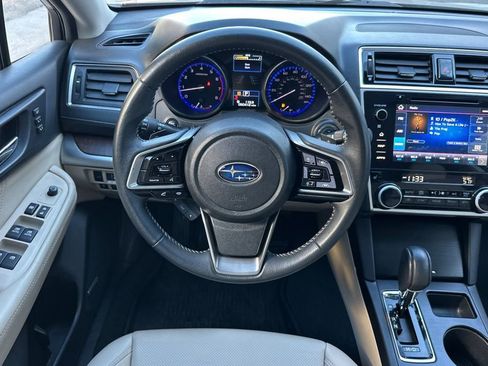 Used 2019 Subaru Outback 2.5i Limited w/ Popular Package #2 image 14
