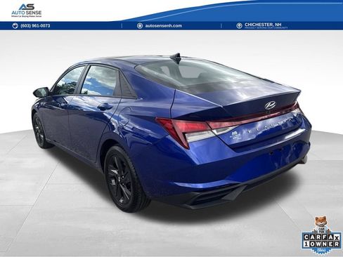 Used 2023 Hyundai Elantra SEL FWD image 3
