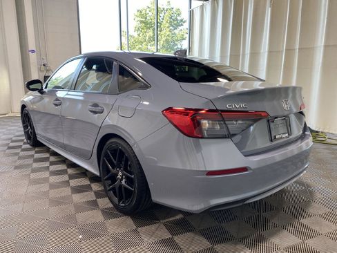 Used 2024 Honda Civic Sport image 8