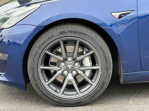 Used 2019 Tesla Model 3 RWD image 23