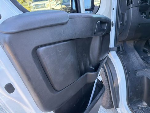 Used 2022 RAM ProMaster 2500 image 5