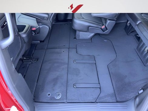 New 2026 Chrysler Pacifica Select image 36