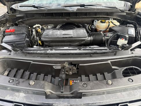 Used 2021 Chevrolet Suburban Z71 w/ Rear Media and Nav Package image 20