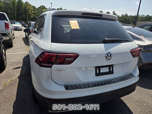 Used 2019 Volkswagen Tiguan S w/ Driver Assistance Package FWD image 2