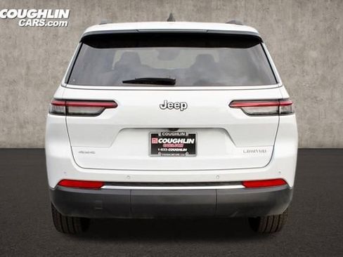 New 2024 Jeep Grand Cherokee L Limited w/ Trailer Tow Package AWD/4WD image 11