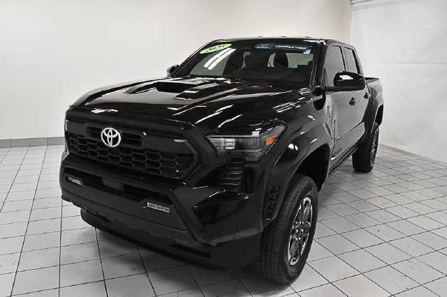 Used 2025 Toyota Tacoma TRD Sport w/ TRD Sport Premium Package AWD/4WD image 1