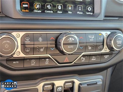 Used 2020 Jeep Gladiator Overland image 26