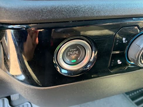 Certified 2023 Chevrolet Silverado 1500 LT AWD/4WD image 28