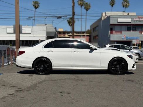 Used 2017 Mercedes-Benz E 300 E 300 4MATIC Sedan 4D w/ Premium 1 Package image 20