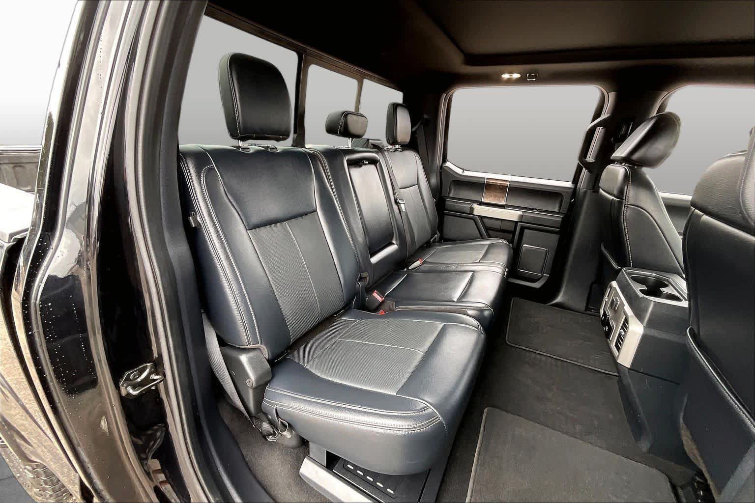 Used 2022 Ford F250 Lariat w/ Tremor Off-Road Package AWD/4WD image 19