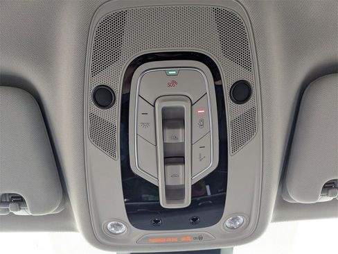 New 2026 Audi Q7 3.0T Premium image 18