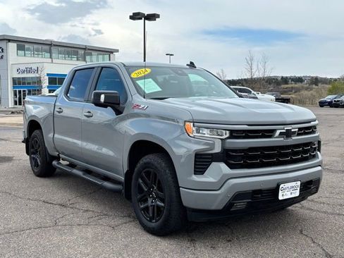 Used 2024 Chevrolet Silverado 1500 RST AWD/4WD image 8