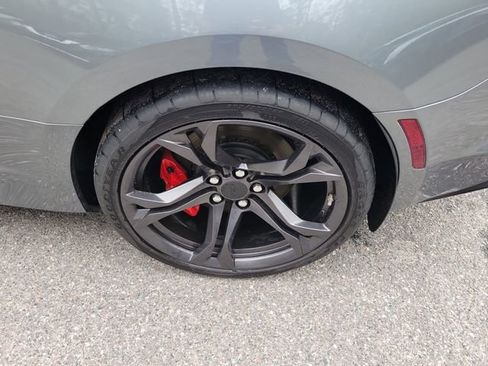 Used 2019 Chevrolet Camaro SS image 6