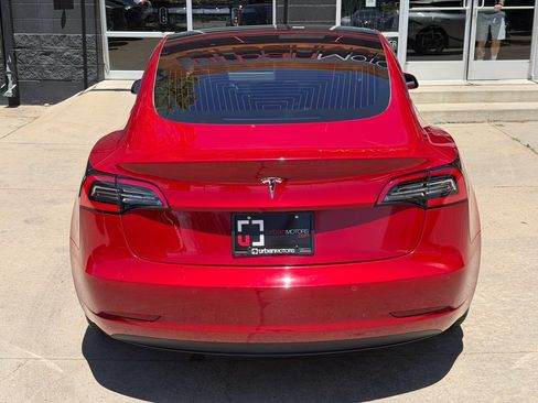 Used 2018 Tesla Model 3 Long Range RWD image 15