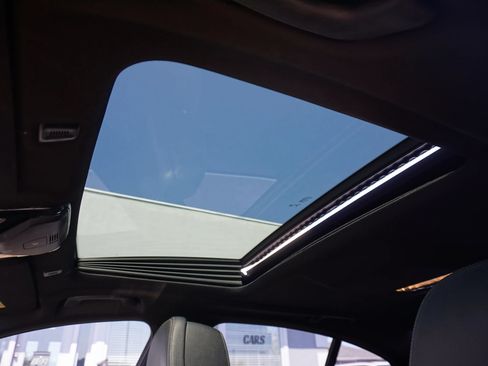 Used 2017 BMW 540i RWD image 10