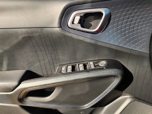 New 2025 Kia Soul EX image 16