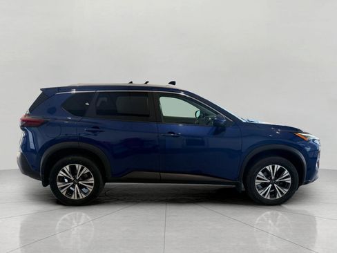 Used 2023 Nissan Rogue SV w/ SV Premium Package AWD/4WD image 14