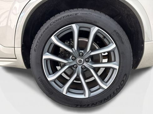 Used 2017 Volvo XC90 T6 Momentum w/ Vision Package AWD/4WD image 55