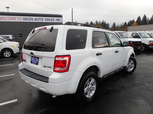 Used 2009 Ford Escape 4WD Hybrid image 7