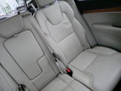 Used 2019 Volvo XC90 T6 Inscription w/ Advanced Package AWD/4WD image 14