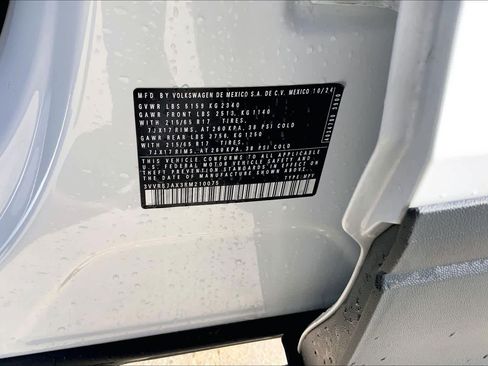 Used 2024 Volkswagen Tiguan S image 34