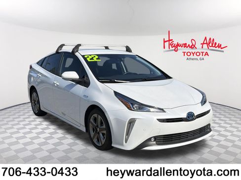 Certified 2022 Toyota Prius Limited image 1