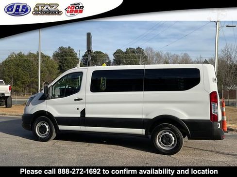 Used 2020 Ford Transit 150 XL image 4