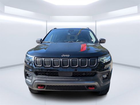 Used 2022 Jeep Compass Trailhawk image 8