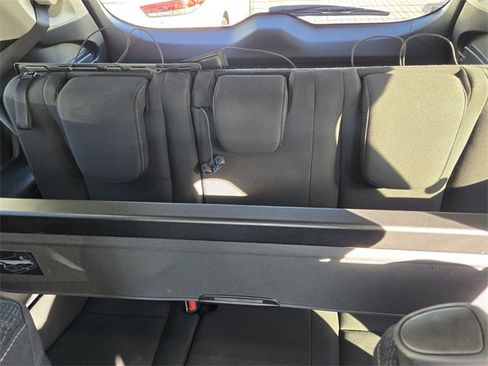 Used 2021 Subaru Ascent Premium w/ Convenience Package image 15