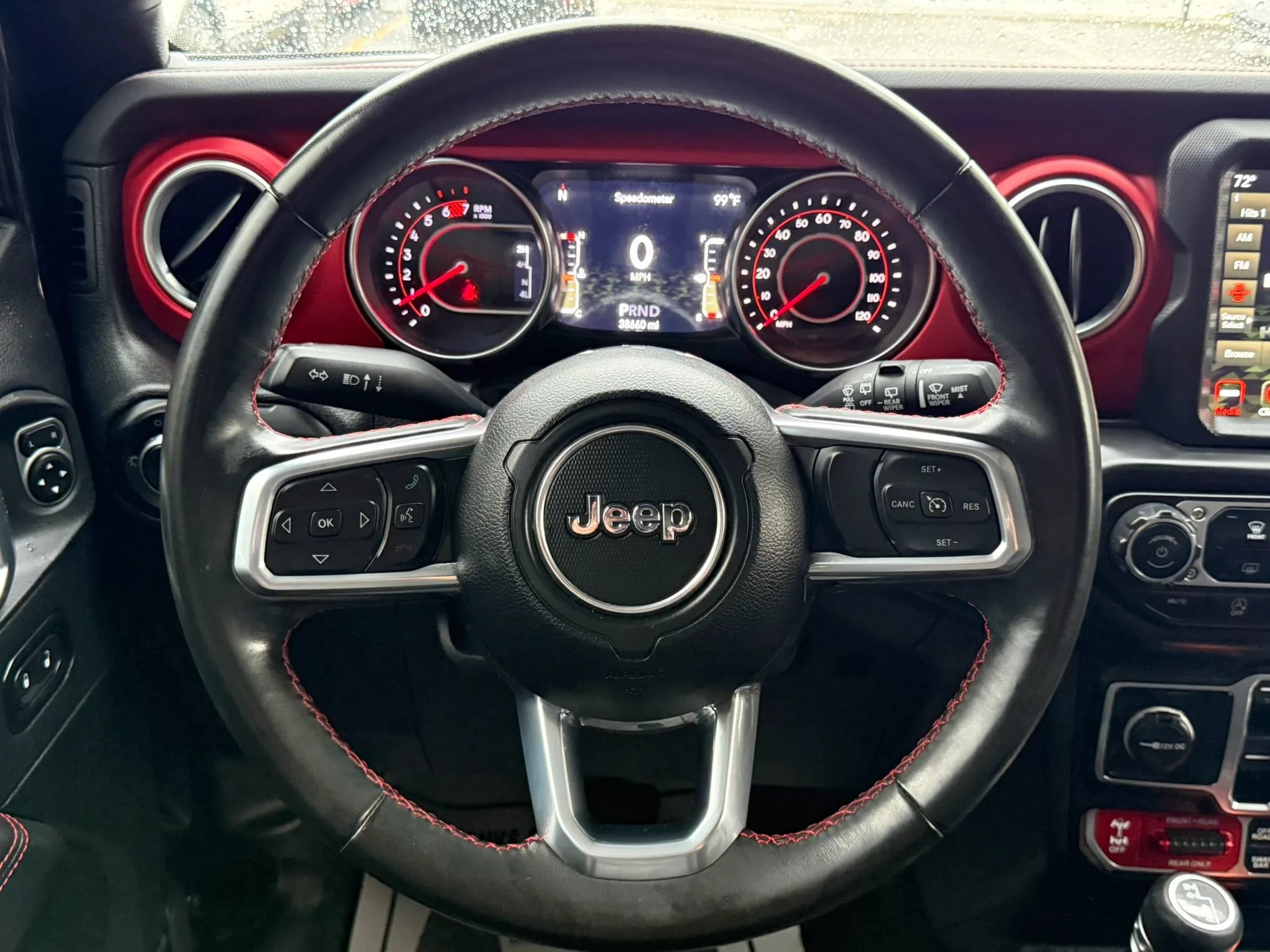 Used 2022 Jeep Wrangler Unlimited Rubicon w/ LED Lighting Group AWD/4WD image 7