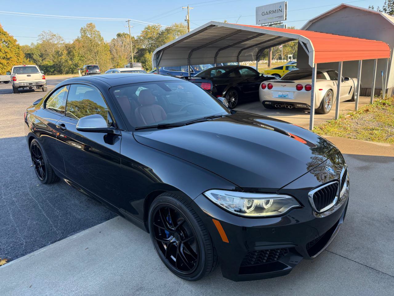 Used 2015 BMW M235i xDrive Coupe AWD/4WD image 2