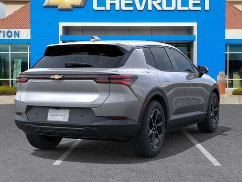 New 2026 Chevrolet Equinox EV LT image 4