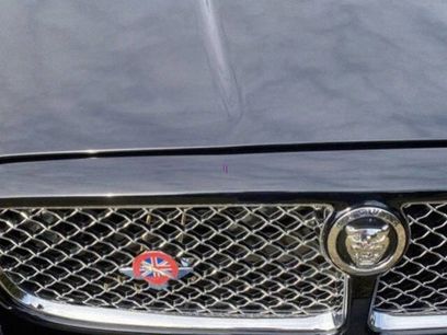 Used 2009 Jaguar XJ Vanden Plas Super V8 Portfolio