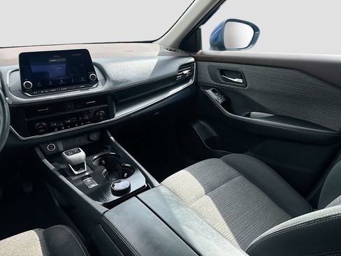 Used 2023 Nissan Rogue SV AWD/4WD image 20