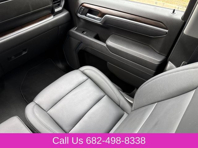 Used 2025 GMC Sierra 1500 SLT AWD/4WD image 16