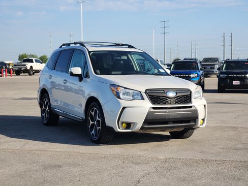 Used 2015 Subaru Forester 2.0XT Touring w/ Popular Package #2 AWD/4WD image 3