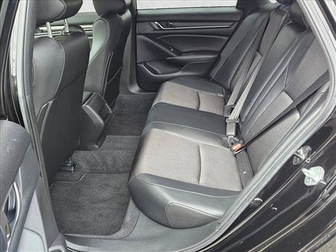 Used 2022 Honda Accord Sport image 12