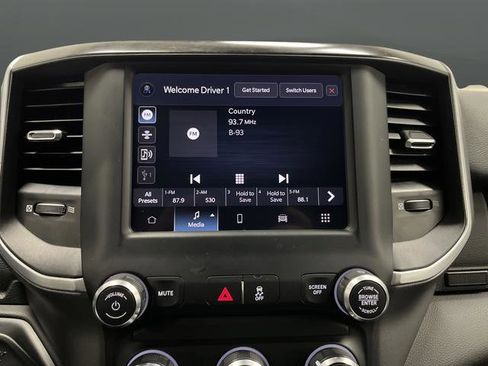 Used 2023 RAM 2500 Big Horn w/ Night Edition image 16