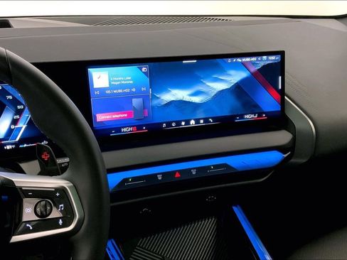 Certified 2025 BMW X3 M50 w/ Premium Package image 5