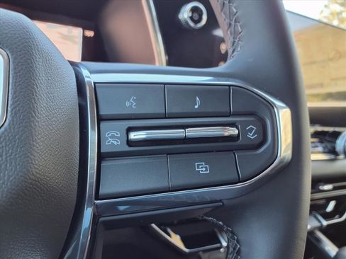 New 2026 GMC Canyon Elevation w/ Convenience Package image 10