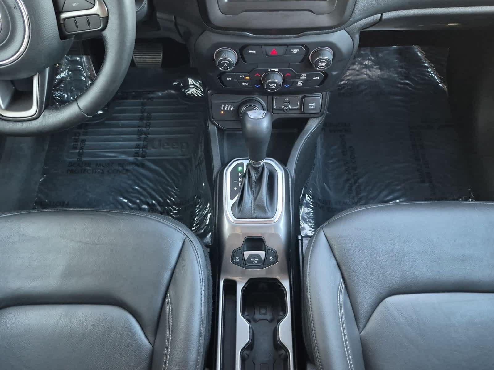 Used 2020 Jeep Renegade Limited AWD/4WD image 29