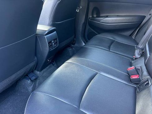 Used 2025 Toyota Corolla Cross XLE FWD image 14