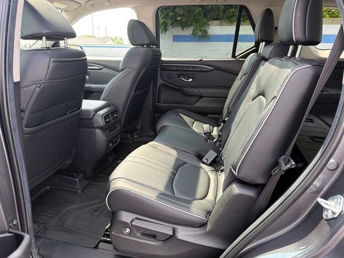Certified 2024 Honda Pilot Elite image 19