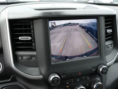 Used 2019 RAM 1500 Big Horn image 14