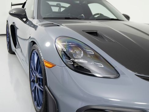 Certified 2024 Porsche 718 Cayman GT4 RS image 43