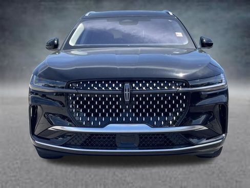 Used 2025 Lincoln Nautilus Reserve AWD/4WD image 25
