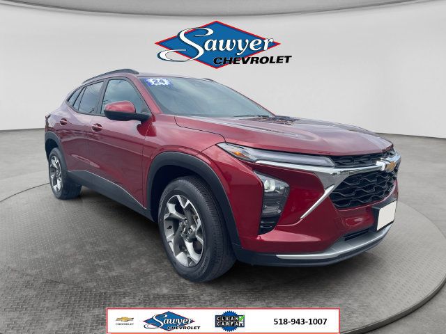 Used 2024 Chevrolet Trax LT w/ Driver Confidence Package FWD image 7